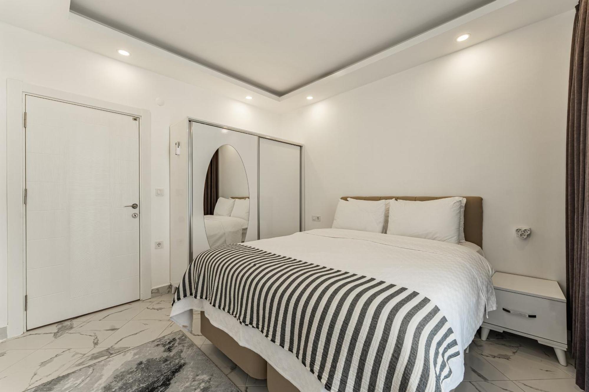 Assos Appartement *
